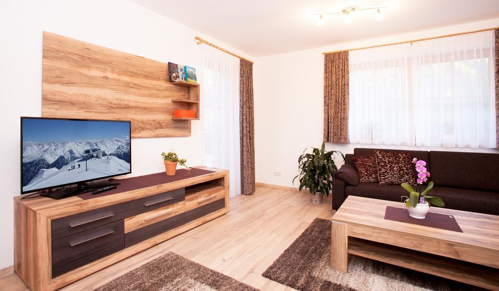 קאפל Alp Chalet Appartement חדר תמונה